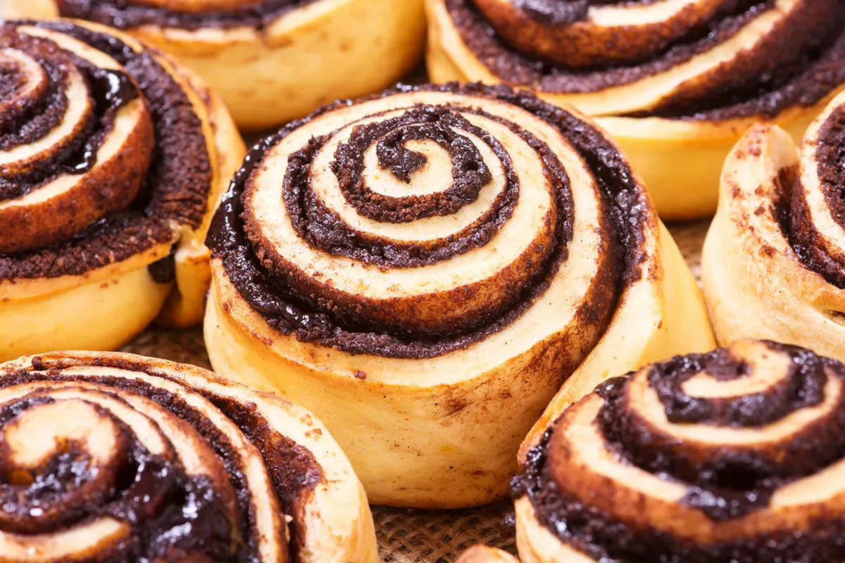 Cooked cinnamon rolls close up.